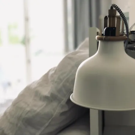 Apartment Parkplatz Und Balkon - Burberg's Heimathafen In Wiesbaden