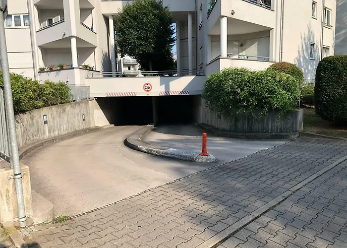 Parkplatz Und Balkon - Burberg's Heimathafen In דירה *