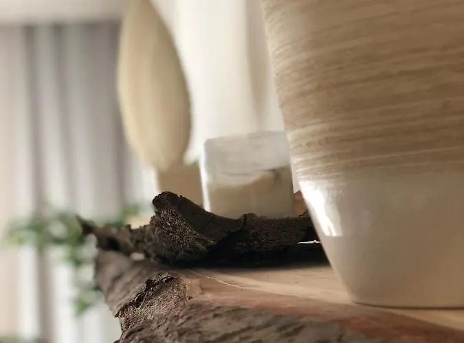 Parkplatz Und Balkon - Burberg's Heimathafen In Apartament